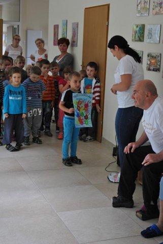 Przedstawienie "Latawiec i wiatr" dla PM2